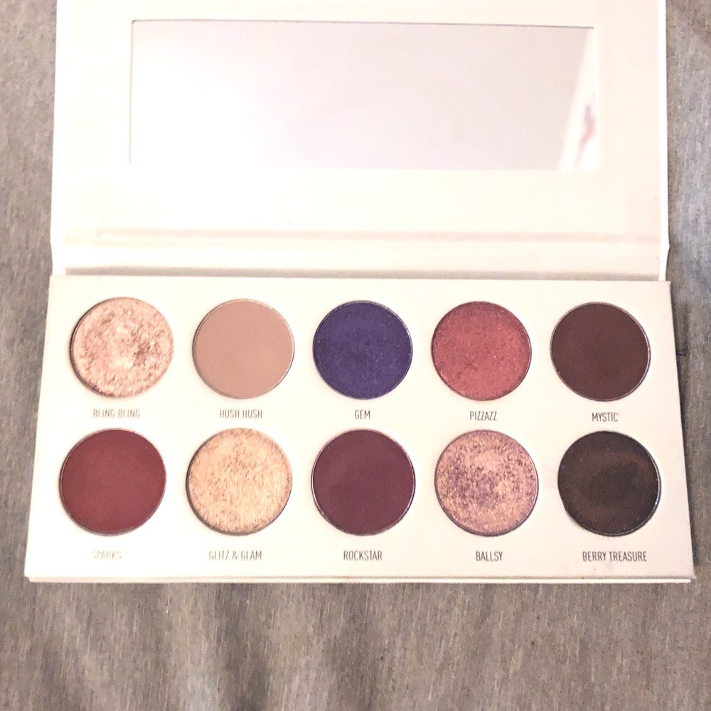 USED MORPHE X JACLYN HILL BLING BOSS EYE PALETTE